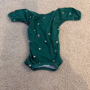 Wondershow Green Pet Outfit